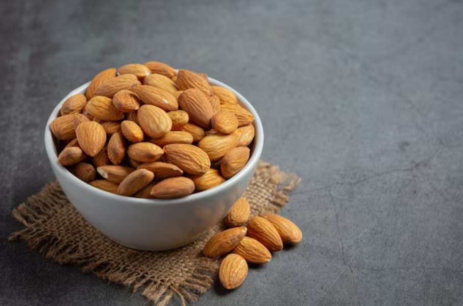 weight loss, dry fruits, Almonds