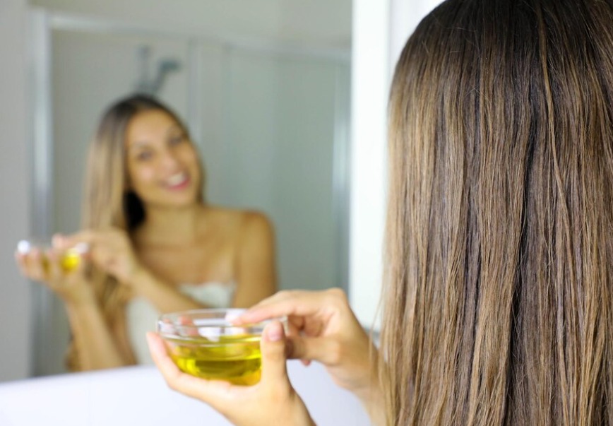 Hair Benefits of Amla Juice: